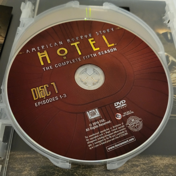 American Horror Story Season 5 Hotel DVD - Picture 3 of 8